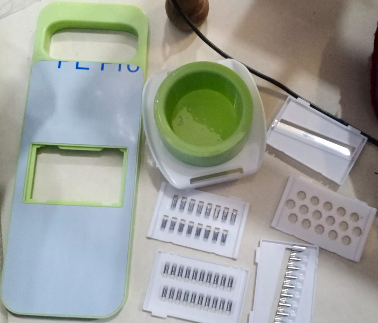🥗 5-in-1 Stainless Steel Vegetable Cutter