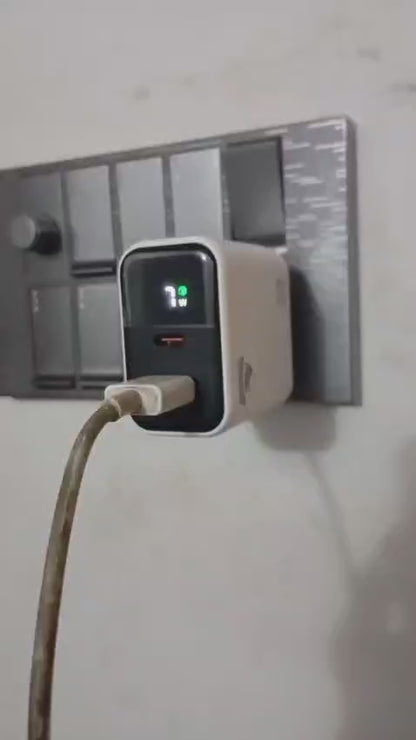45W Dual Port Fast Charger